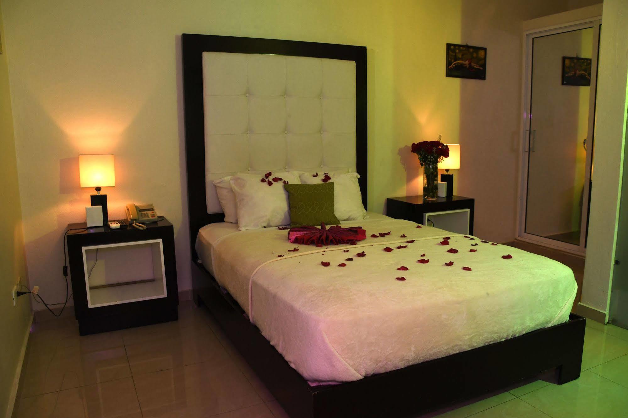 Hostal San Francisco De Asis Santo Domingo Zewnętrze zdjęcie